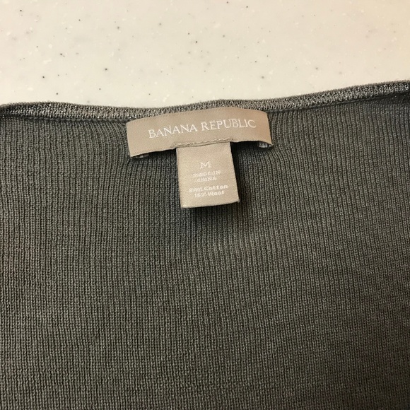 Banana Republic Long Sleeve Tops - Medium - Picture 5 of 5